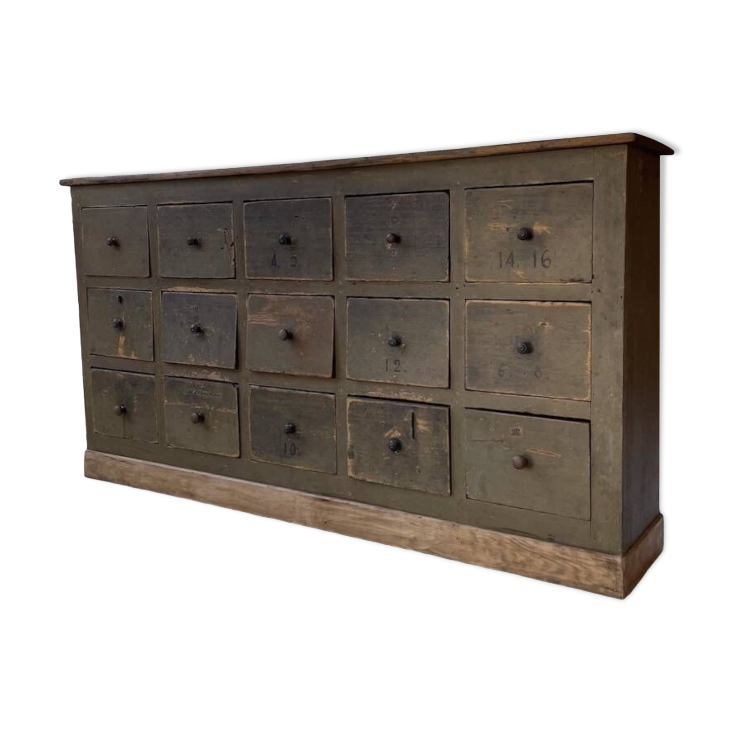 Green patina workshop furniture