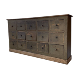 Green patina workshop furniture