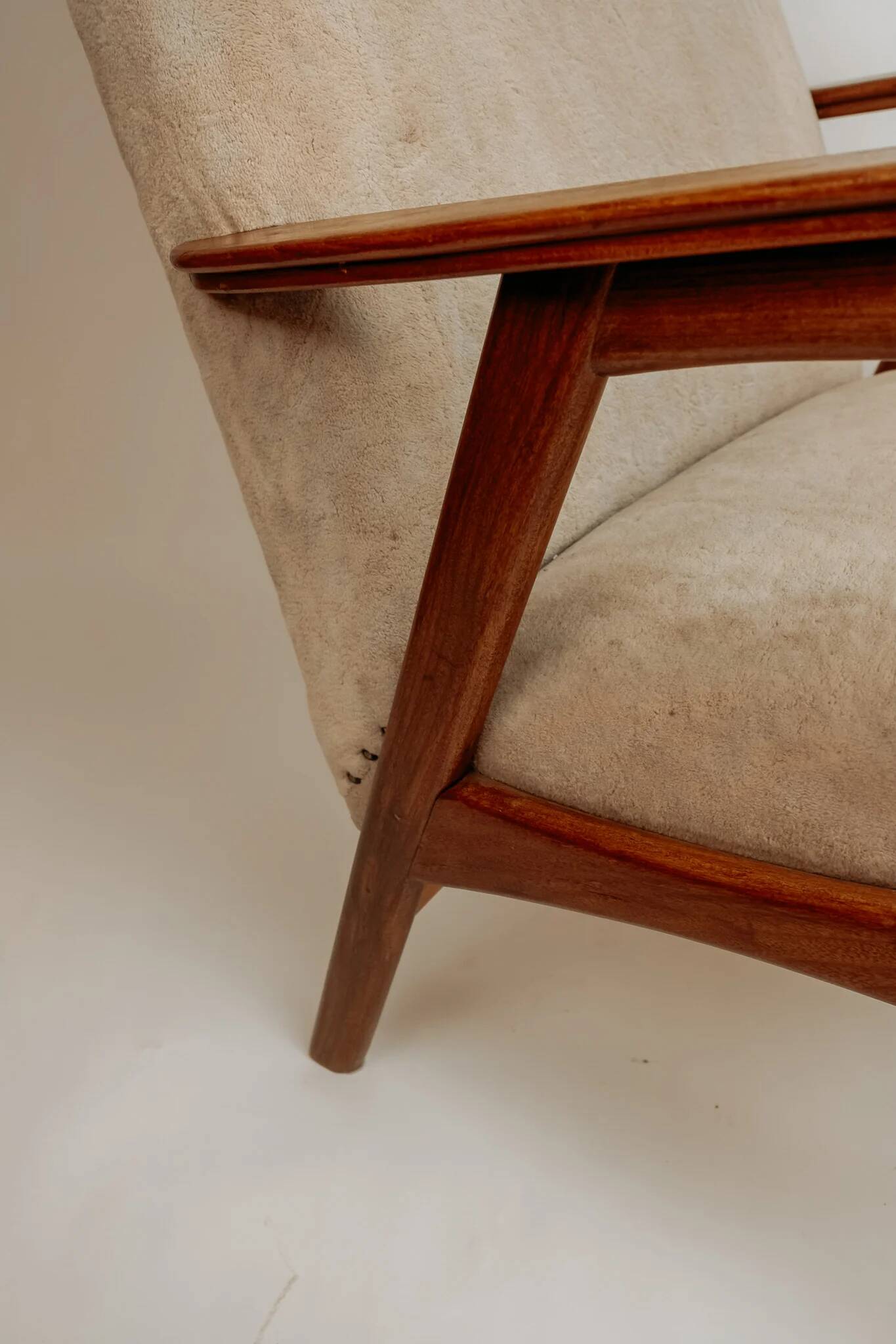 Vintage teak armchair, 1960s - Beige upholstery