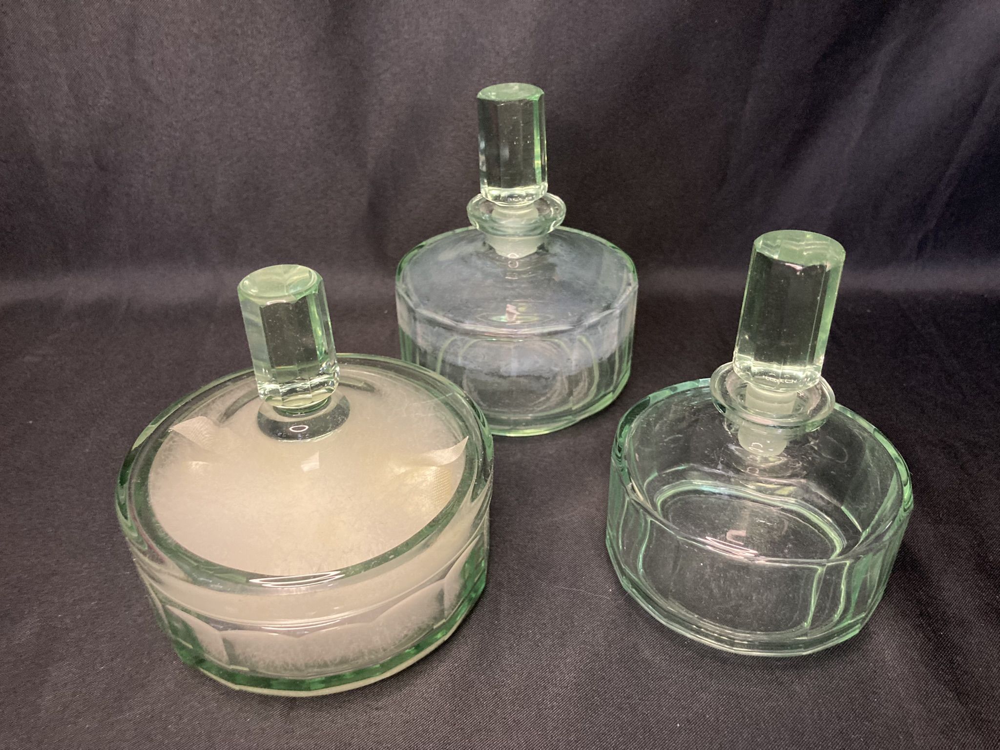 Art Deco glass powder toilet set early twentieth century