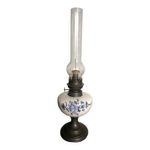 lampe à pétrole