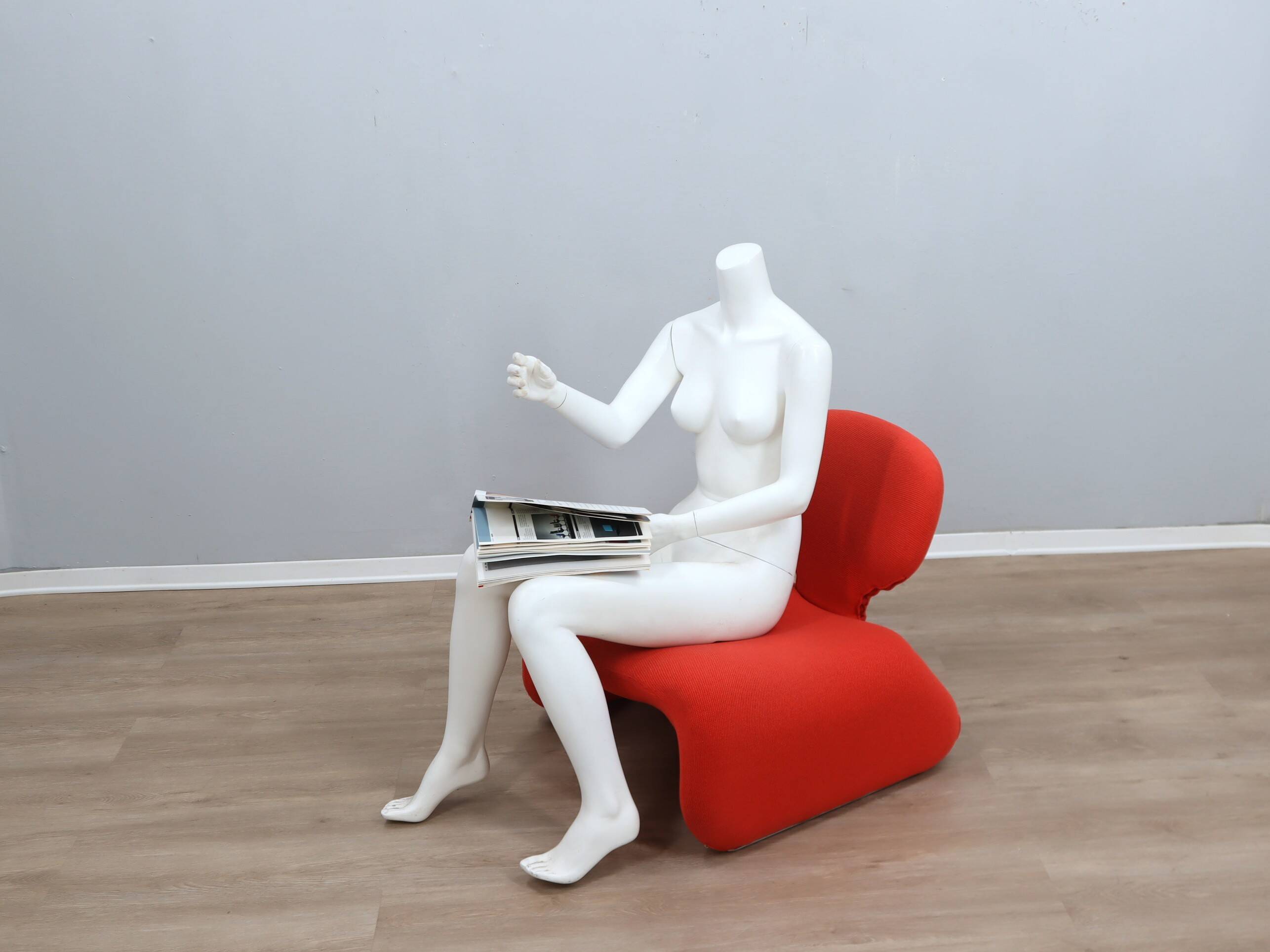 1960s Olivier Mourgue’s space age Djinn chair for Airborne
