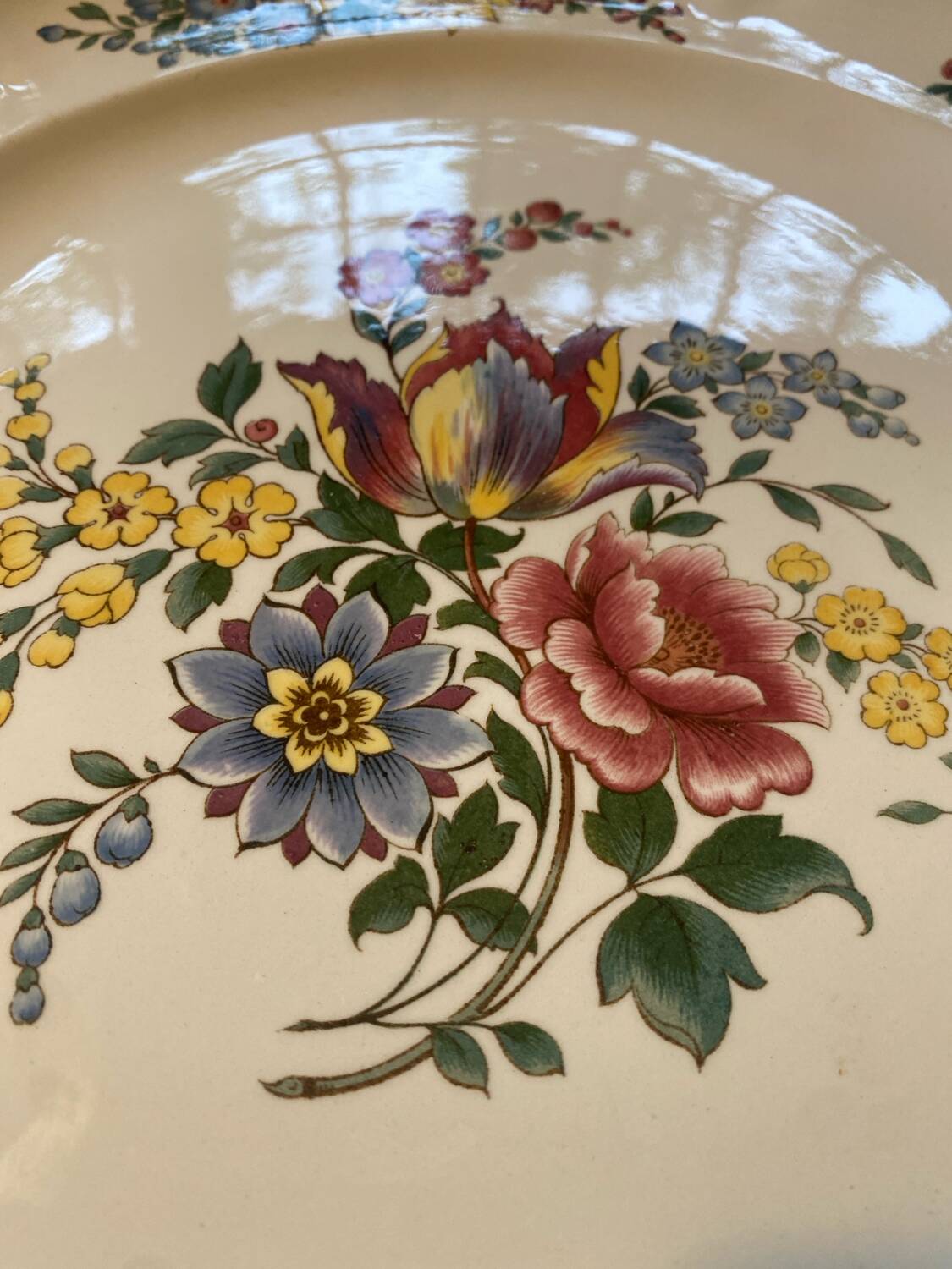 Large Villeroy & Boch platter, Montclair Flowers pattern