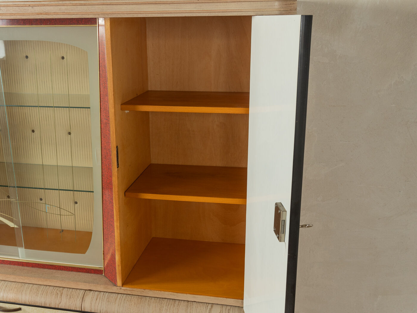 Kitchen cabinet from the 1950s