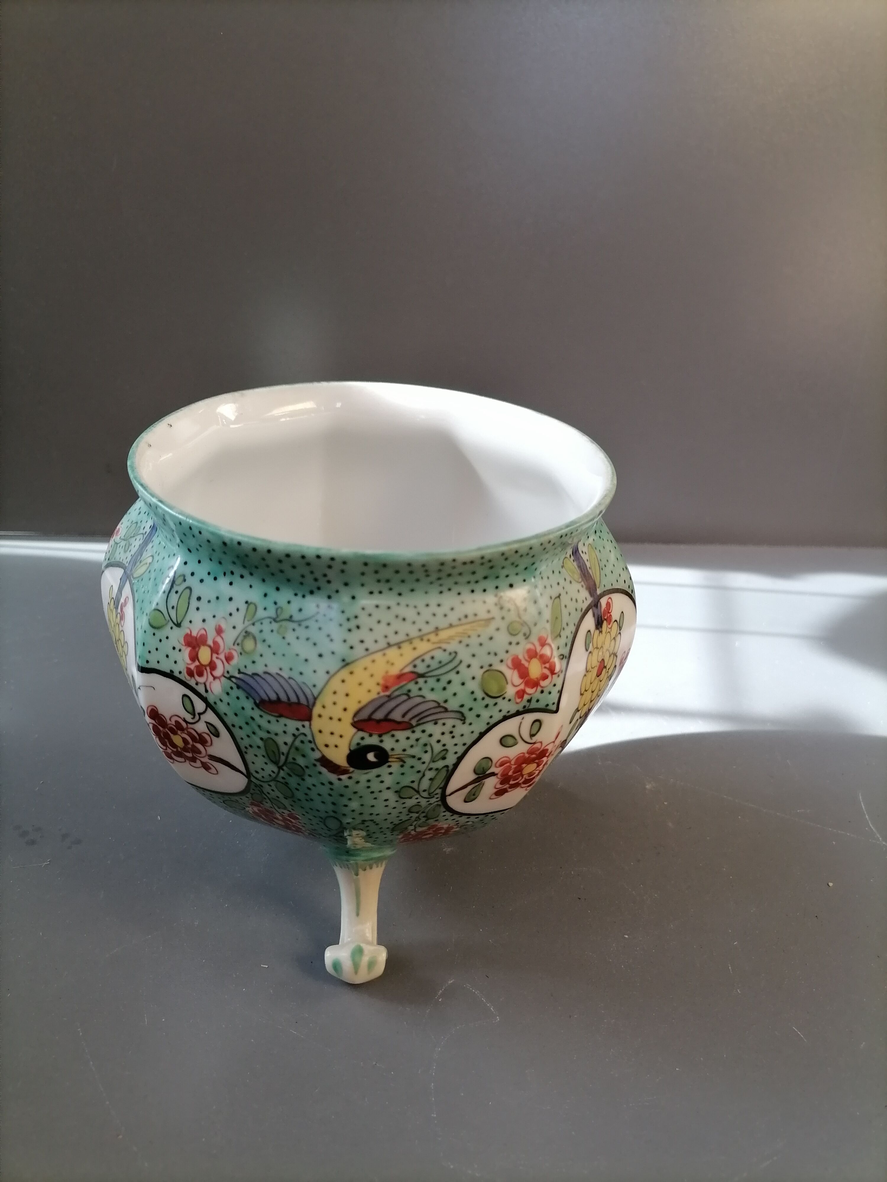 Ceramic pot cover