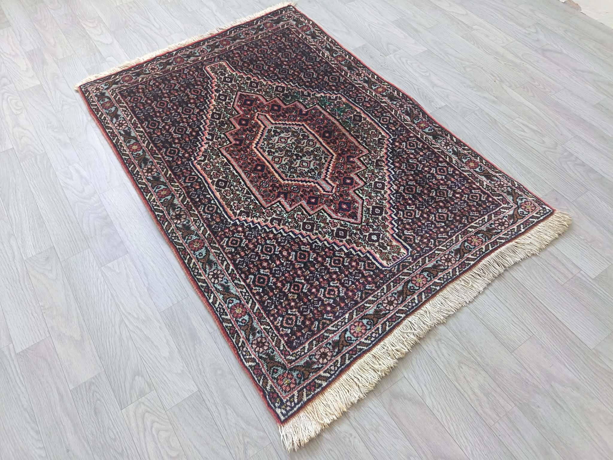 Handmade Senneh Persian carpet