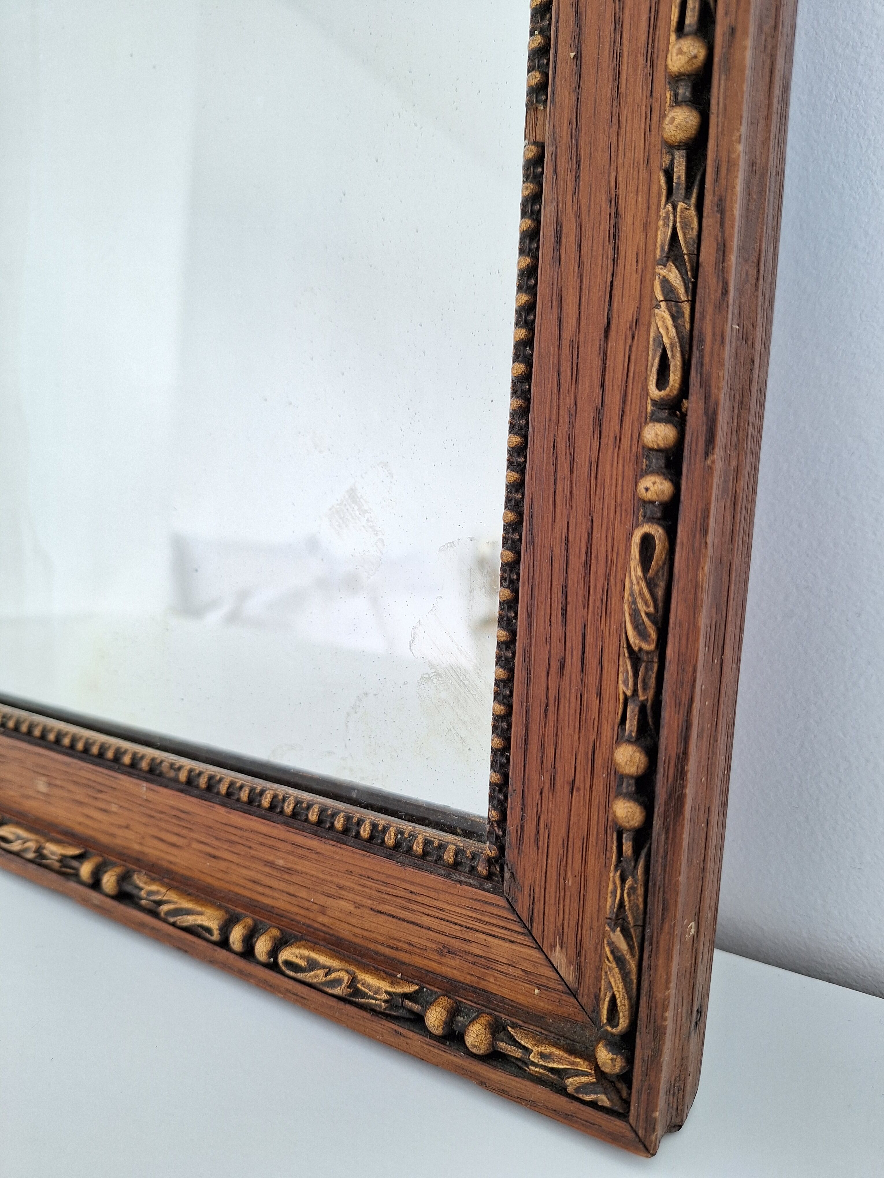 Wooden mirror 68x47cm