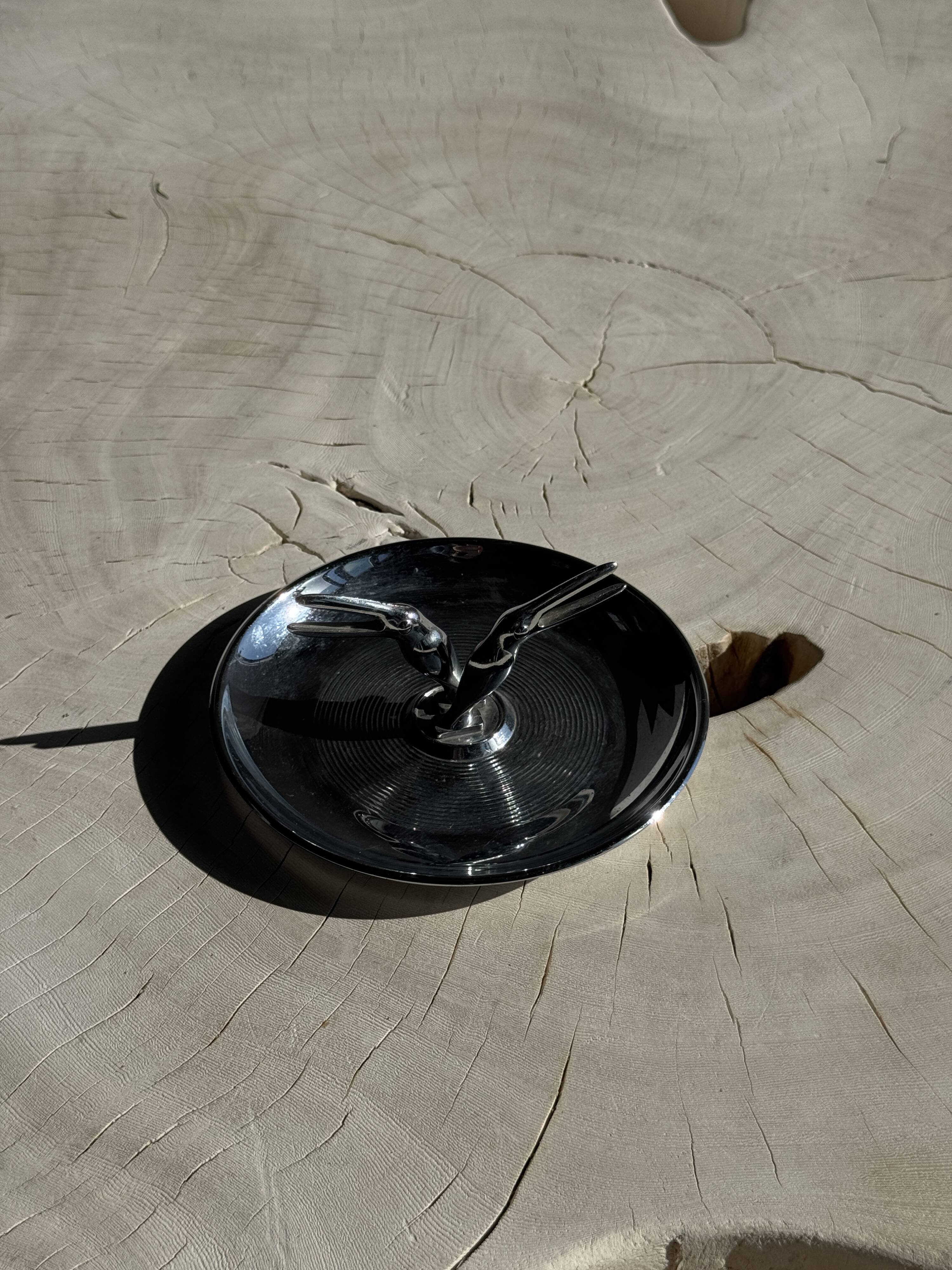 Pincherette 1950 USA Chrome Toucan Cigarette Holder