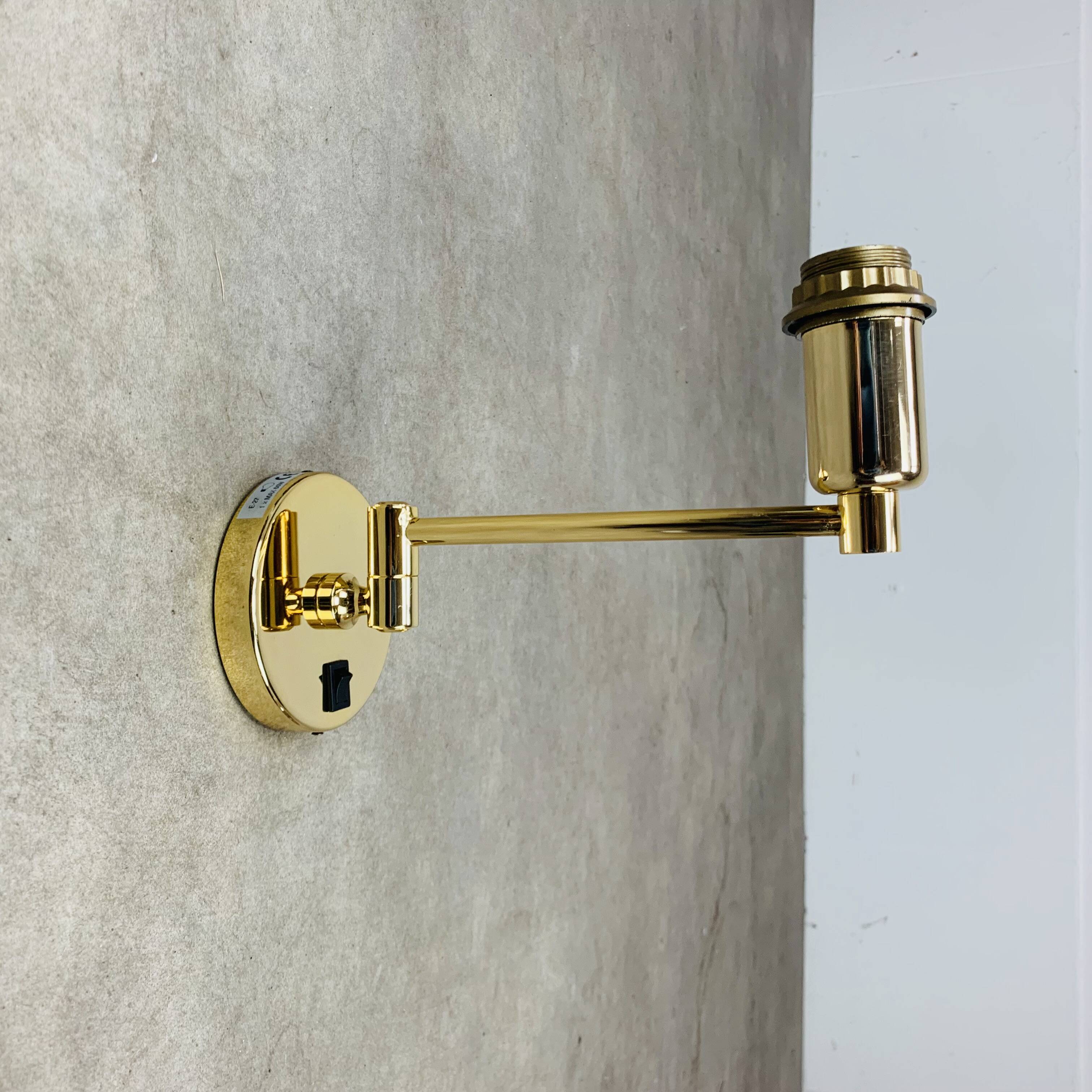 5 gold LED wall lights by LedsC4 in brass