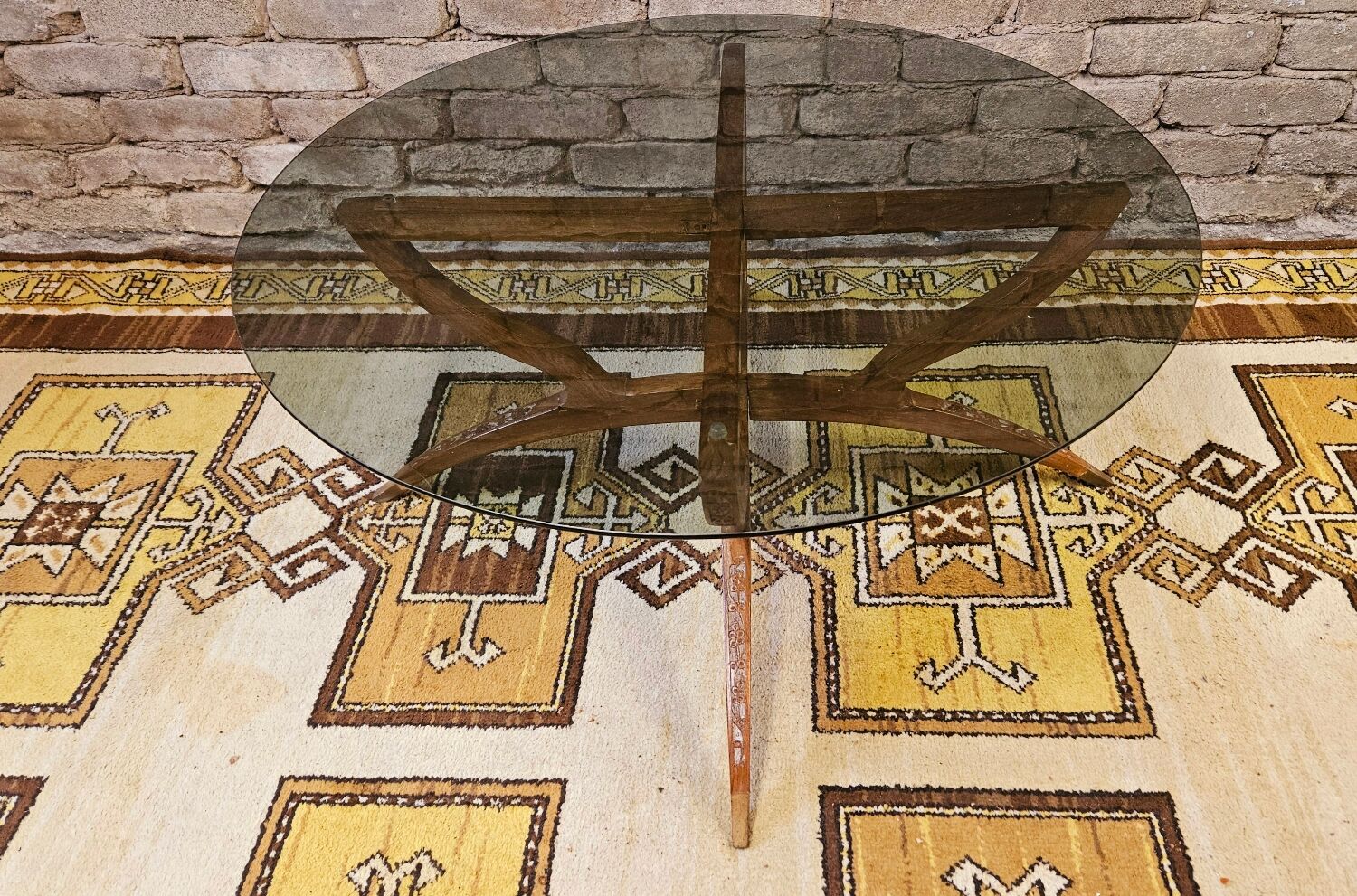 Vintage 1960s spider leg coffee table