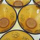 8 bols en verre jaune ambré - motifs fleurs en relief - Daisy Vereco France - vintage années 70