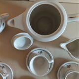 Coffee set in earthenware of Saint Amand décor Touraine eight cups
