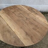 Folding oval coffee table