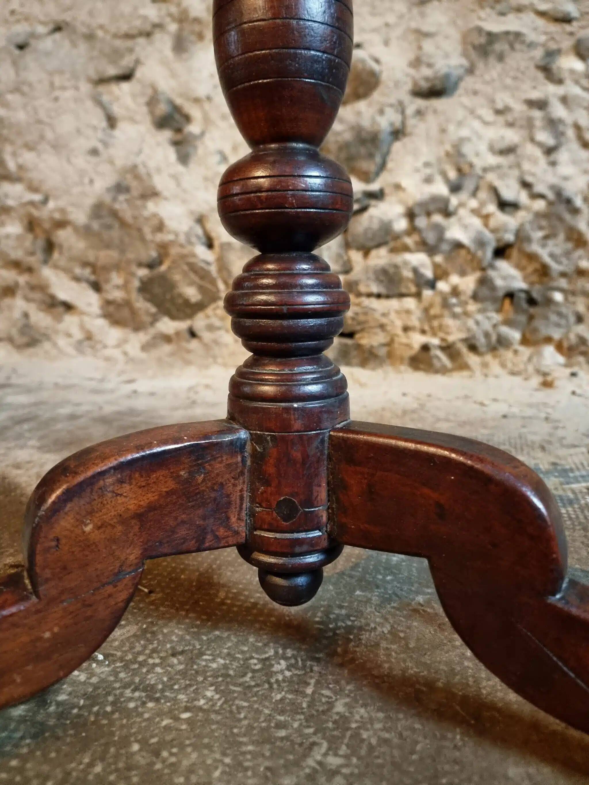 French antique guéridon (pedestal table), 19th century