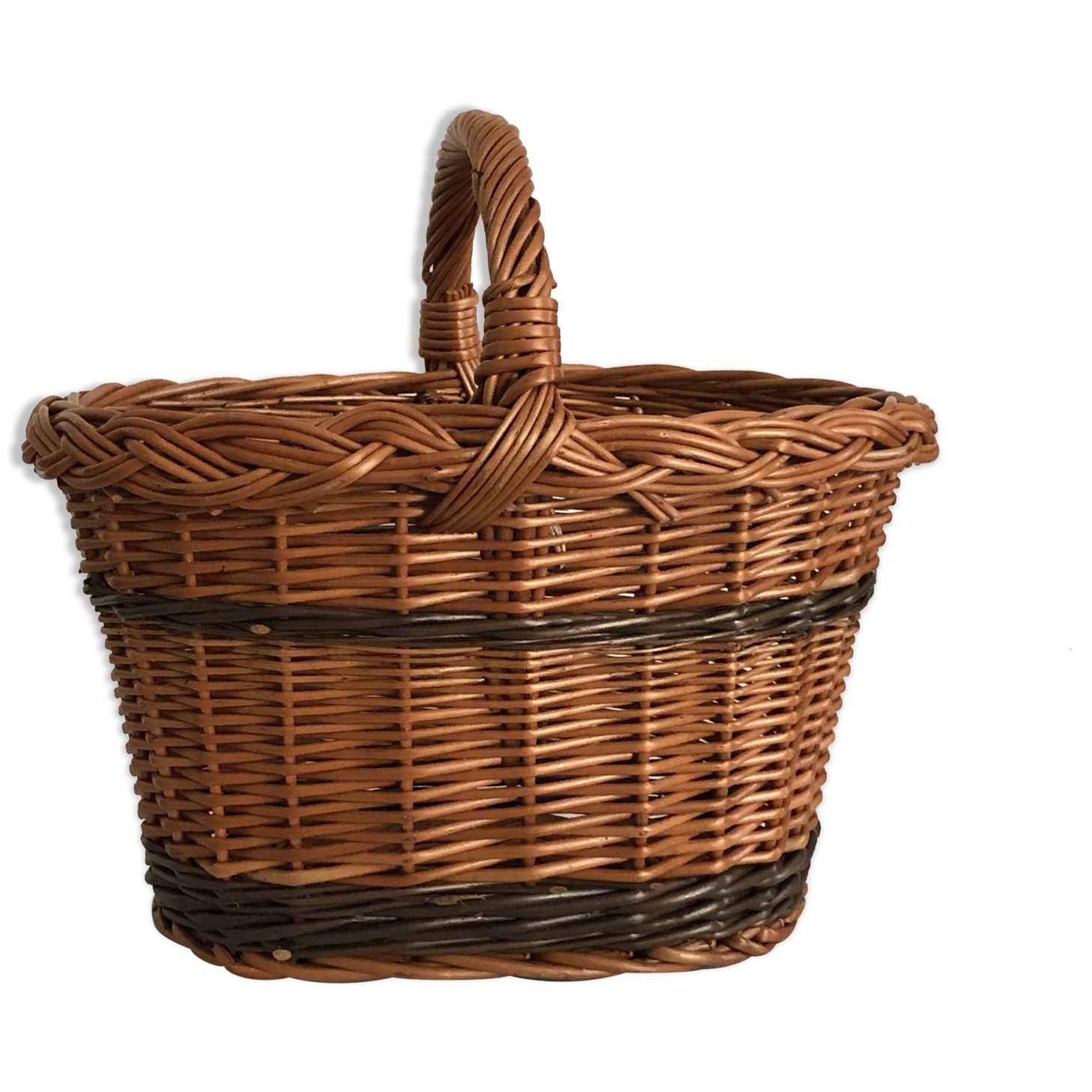 Two-tone braided wicker basket