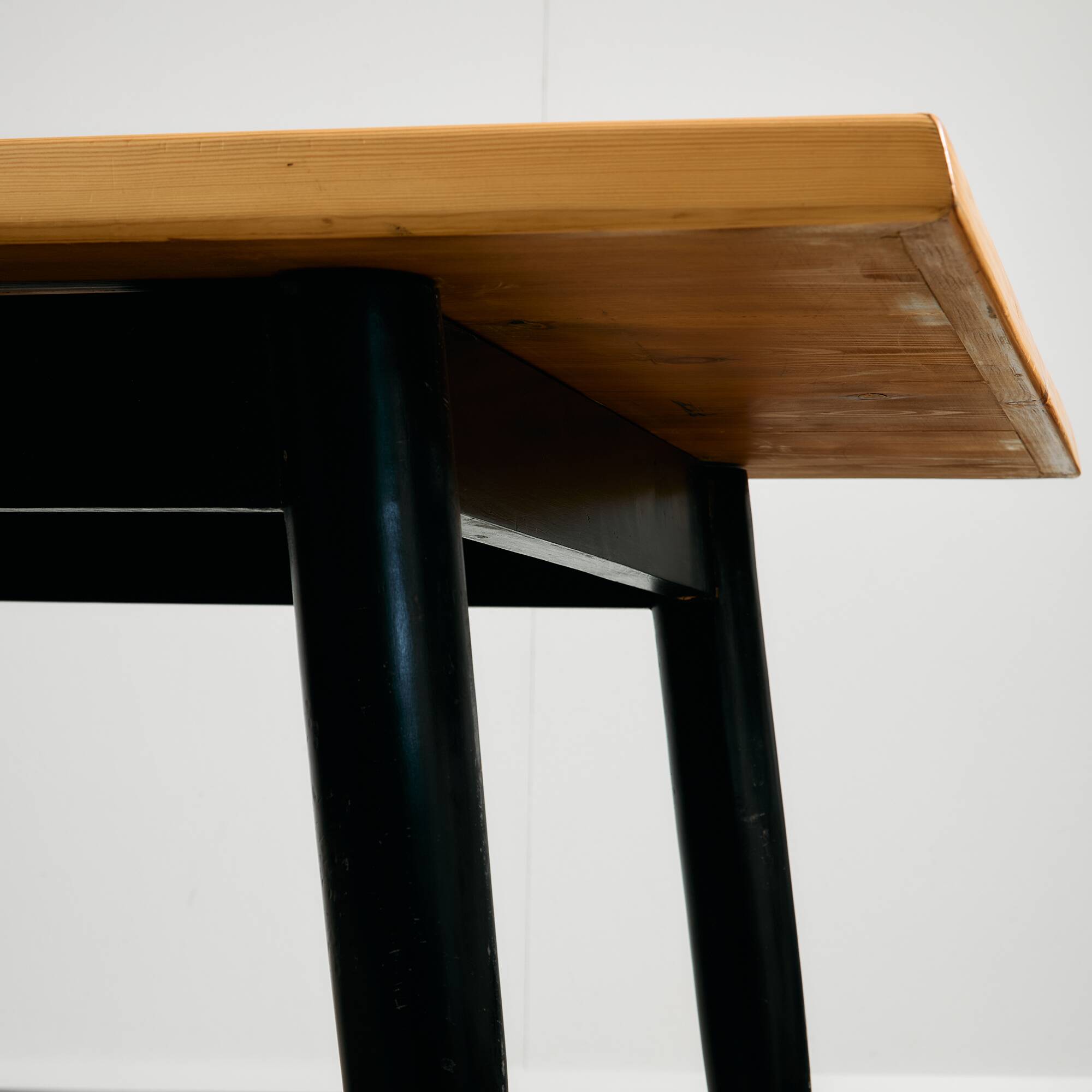 Long Canadian Pine Table with Black Legs