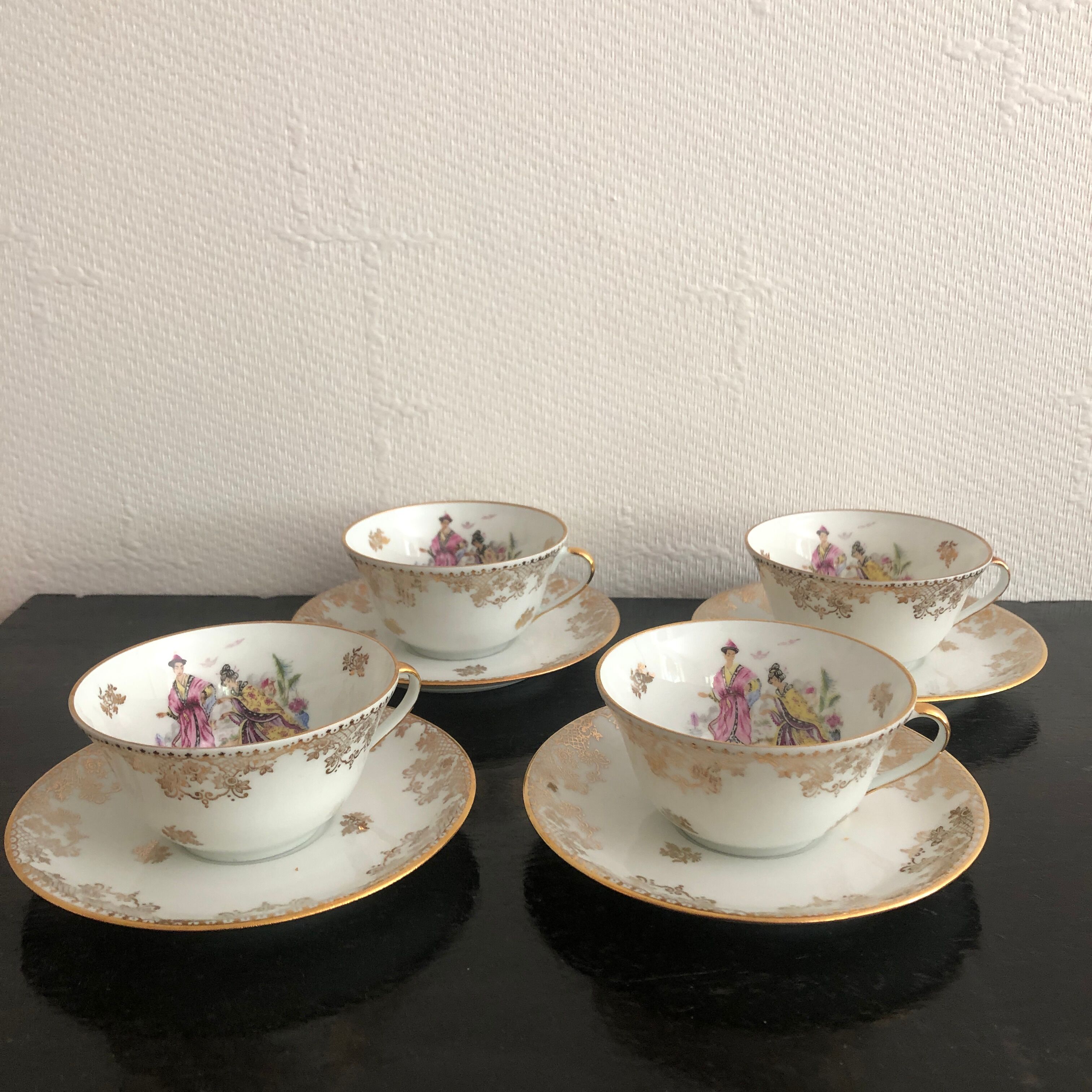 Porcelain cups