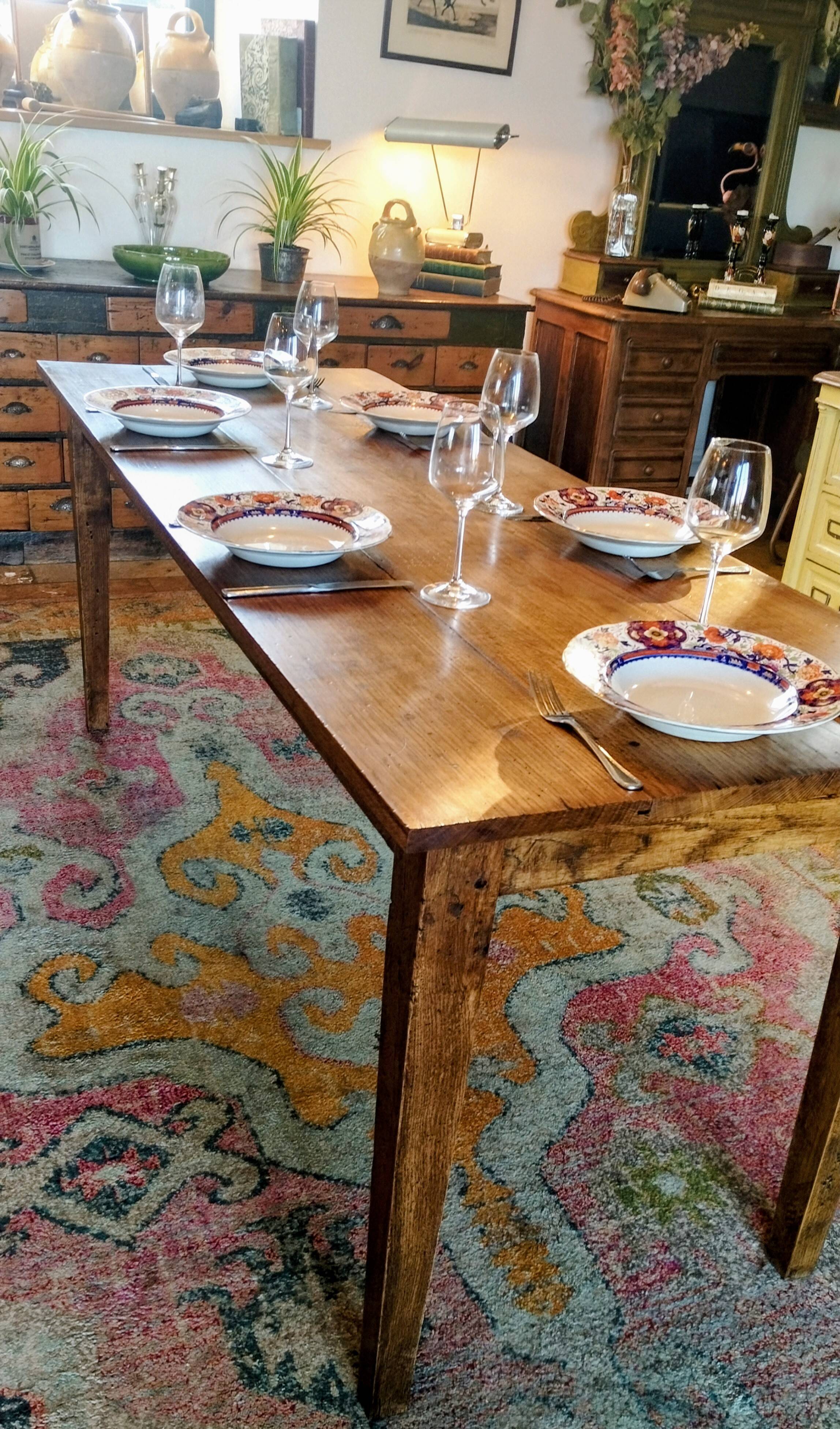 Farm table in sold oak