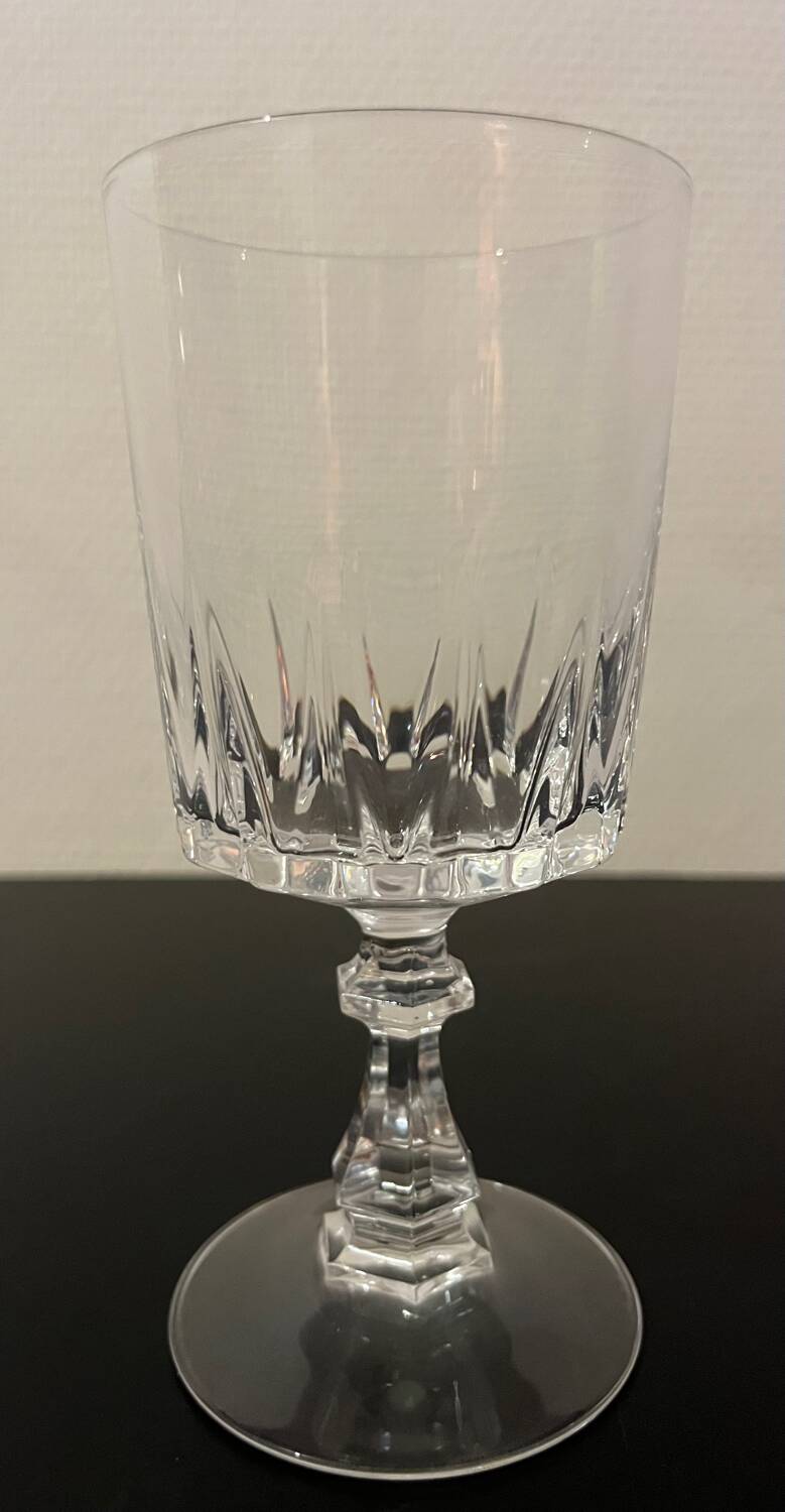 6 arc crystal wine glasses