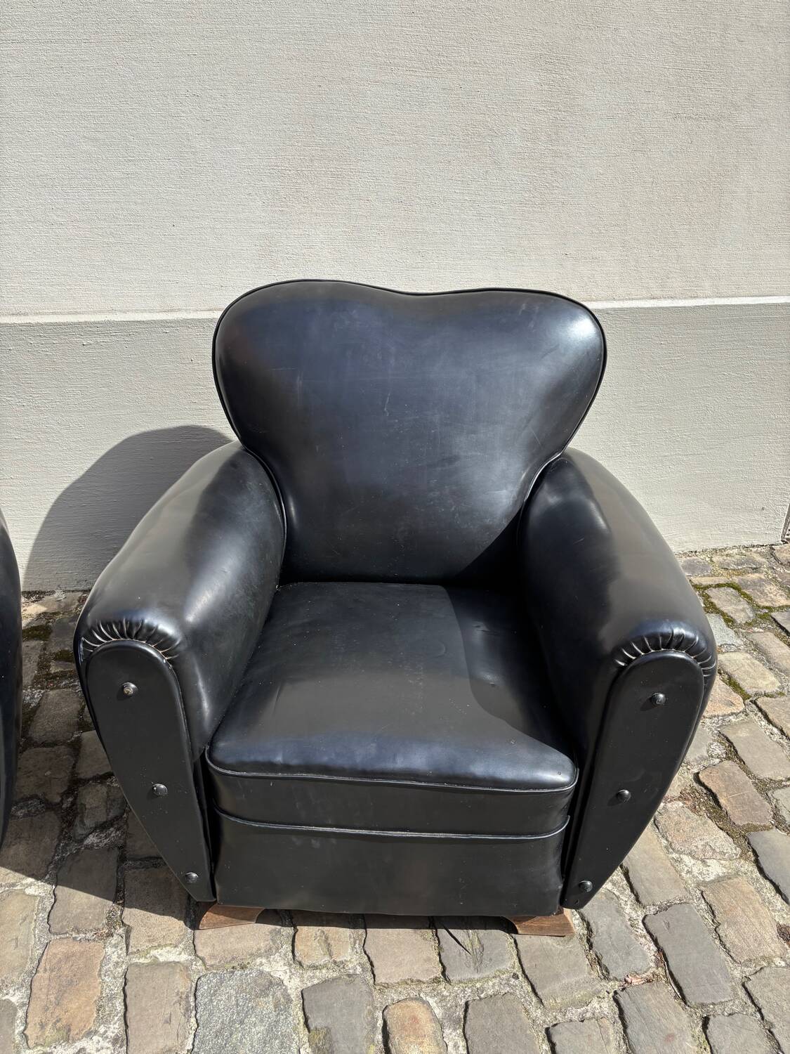 2 art deco fauteuils in skai leather