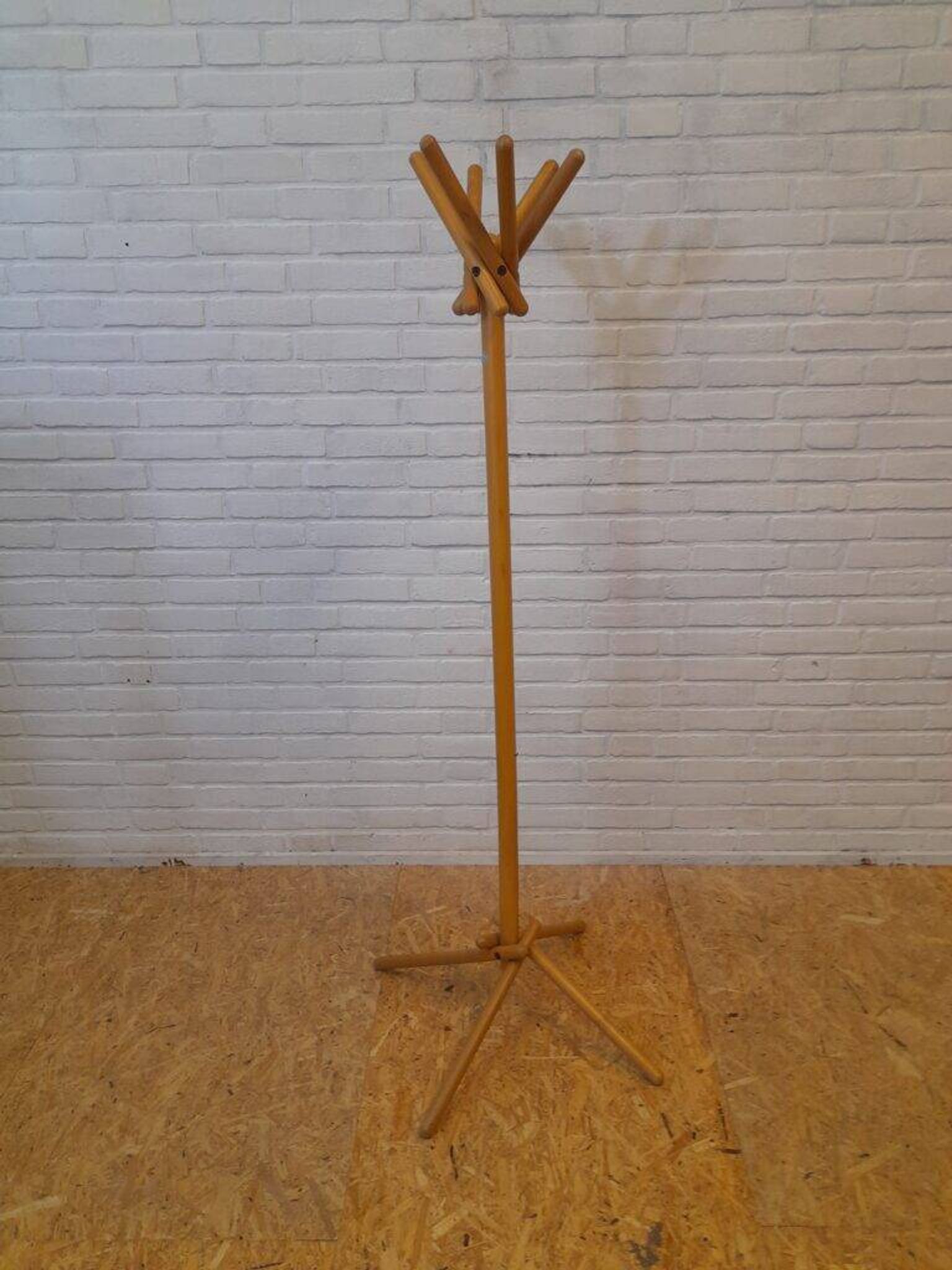 Porte-manteau "Tenorio" Broomstick