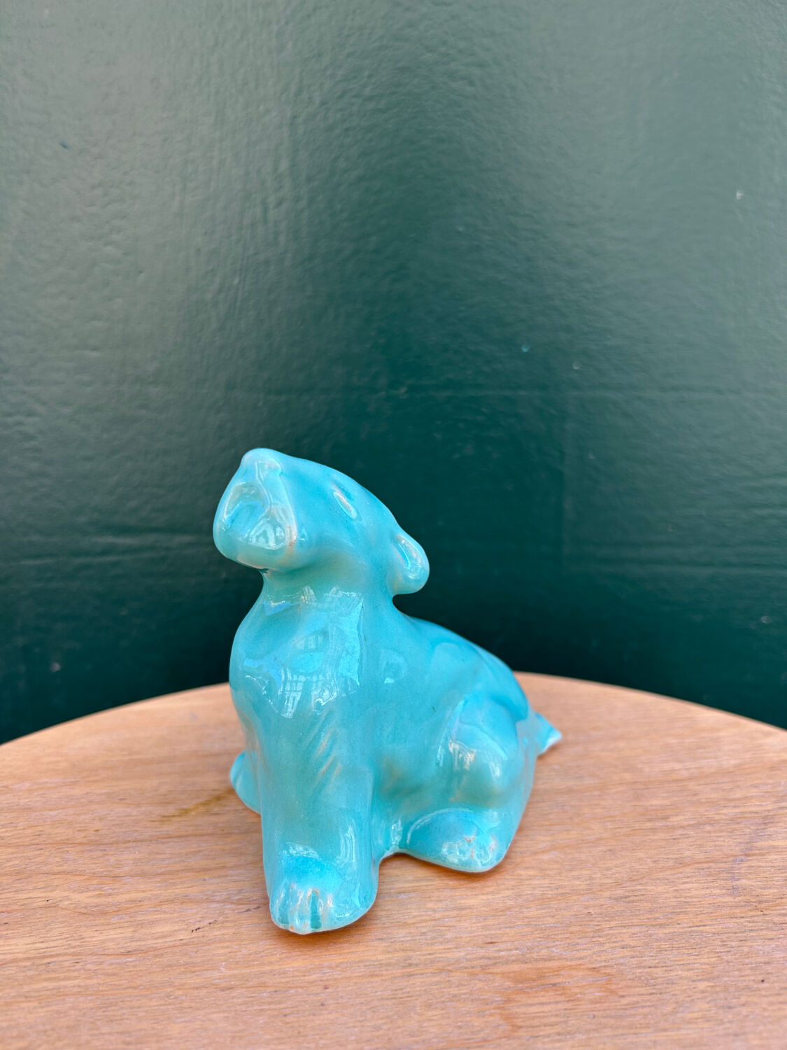 Chien en faïence