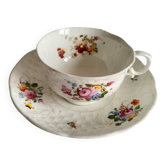 Ancienne Tasse et Sous-tasse en Porcelaine Décor Floral peint main