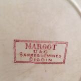 Flat plates Digoin Sarreguemines model "Margot"