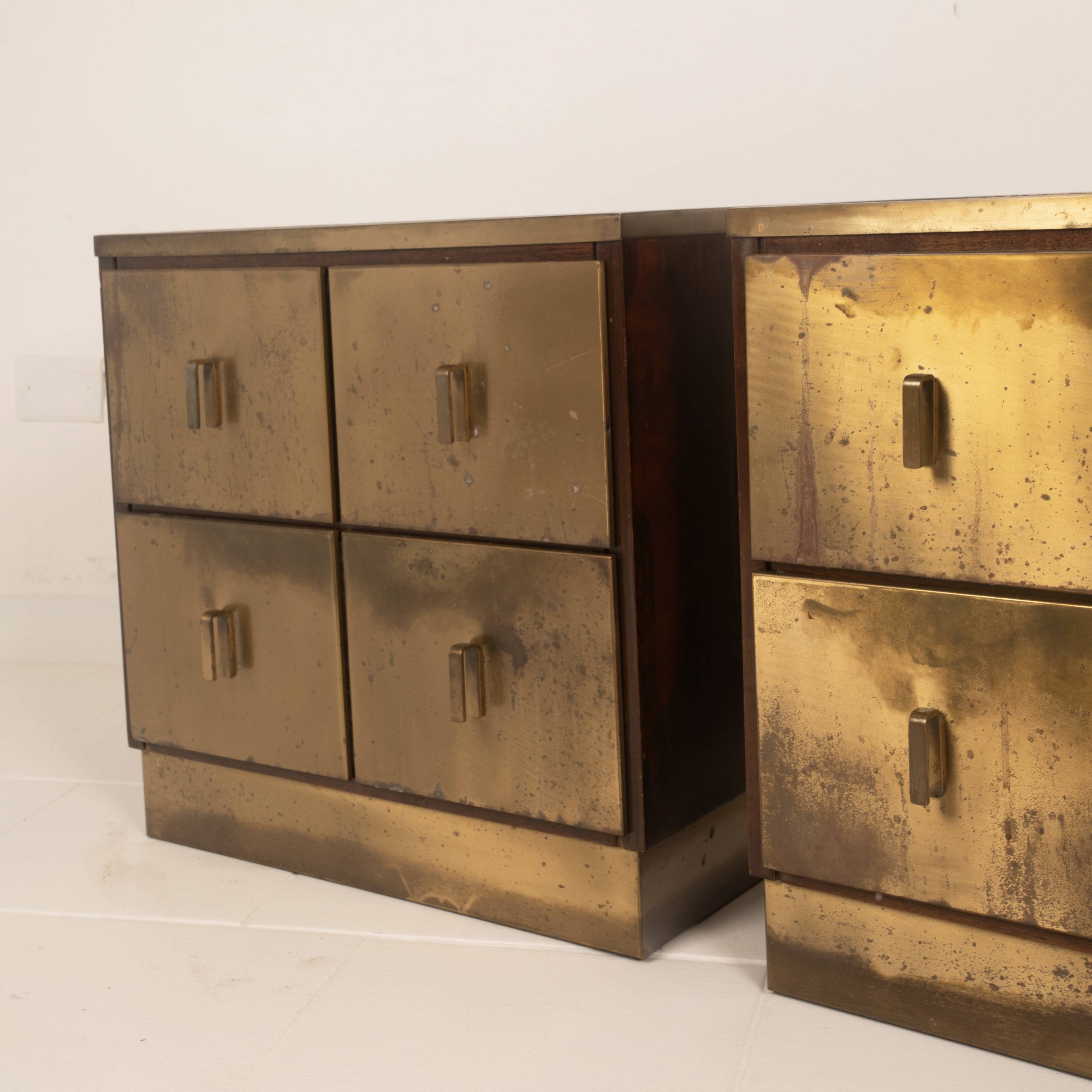 Aldo Frigerio Italian Walnut Burl and Gold-Laminated Brass Bagdad Nightstands