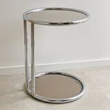 Table d'appoint vintage chromée Bauhaus avec plateau en verre fumé, style Eileen Gray / Milo Baughman