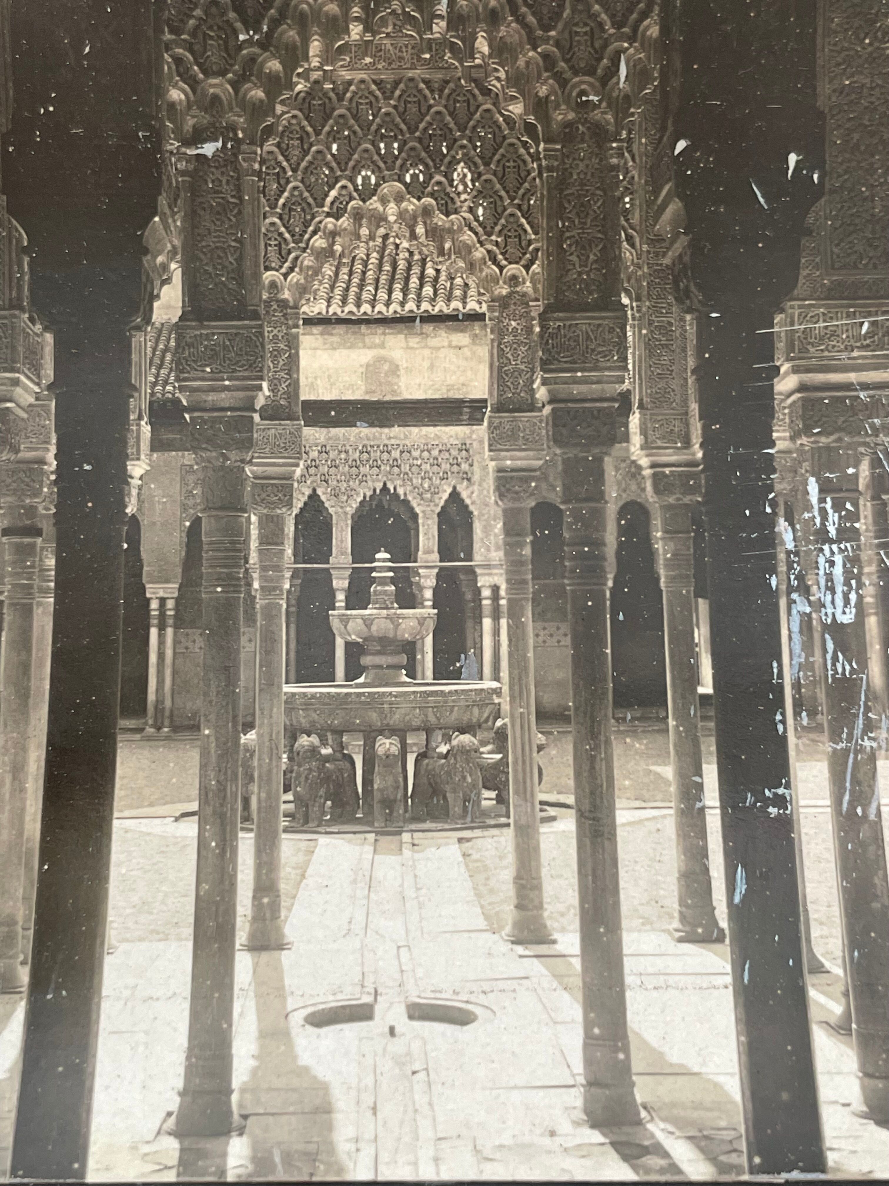 Old photography stereo, stereograph, luxury albumine 1903 Court of lions, Granada, Spain