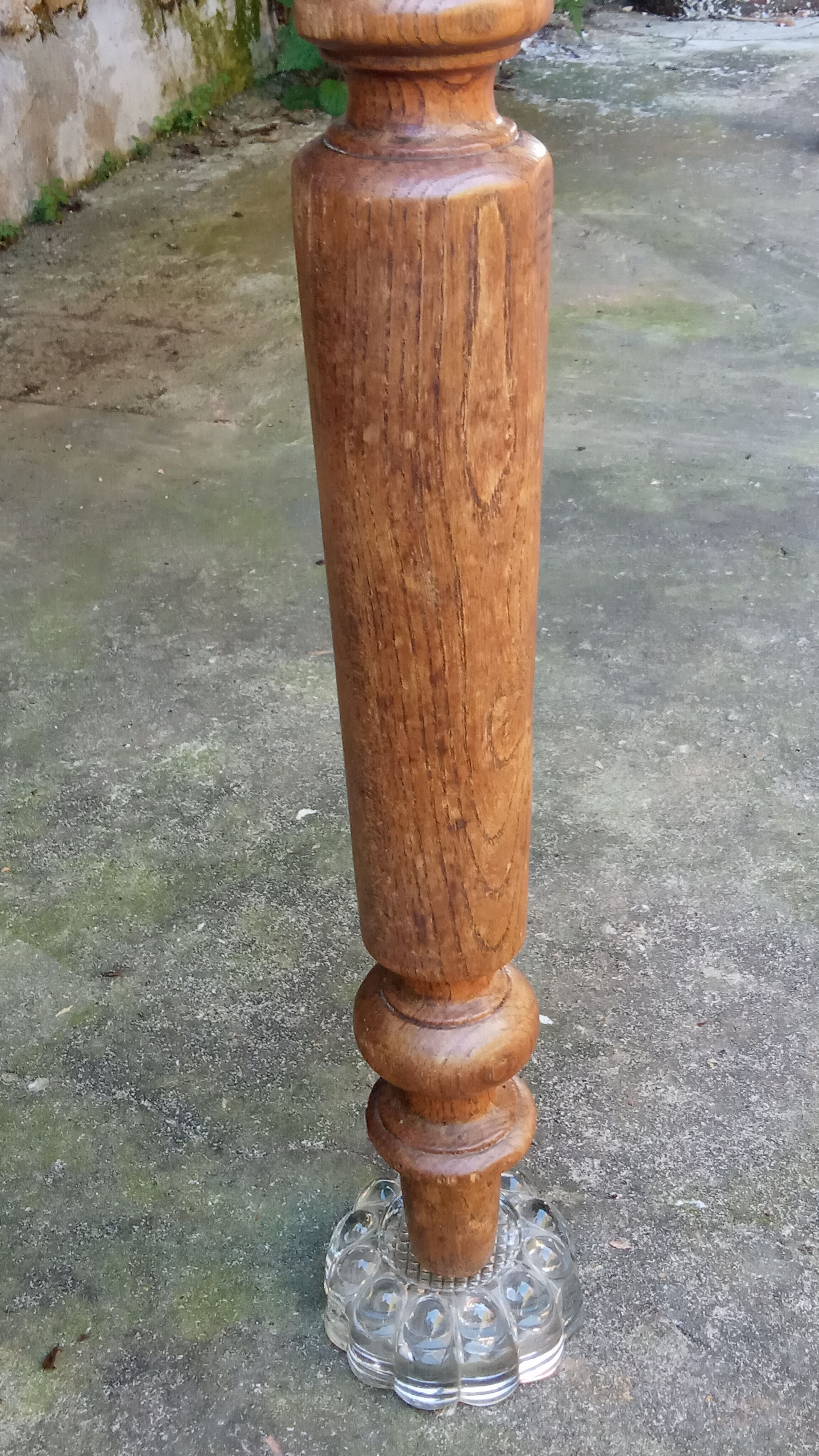 Oak farmhouse table turned legs
