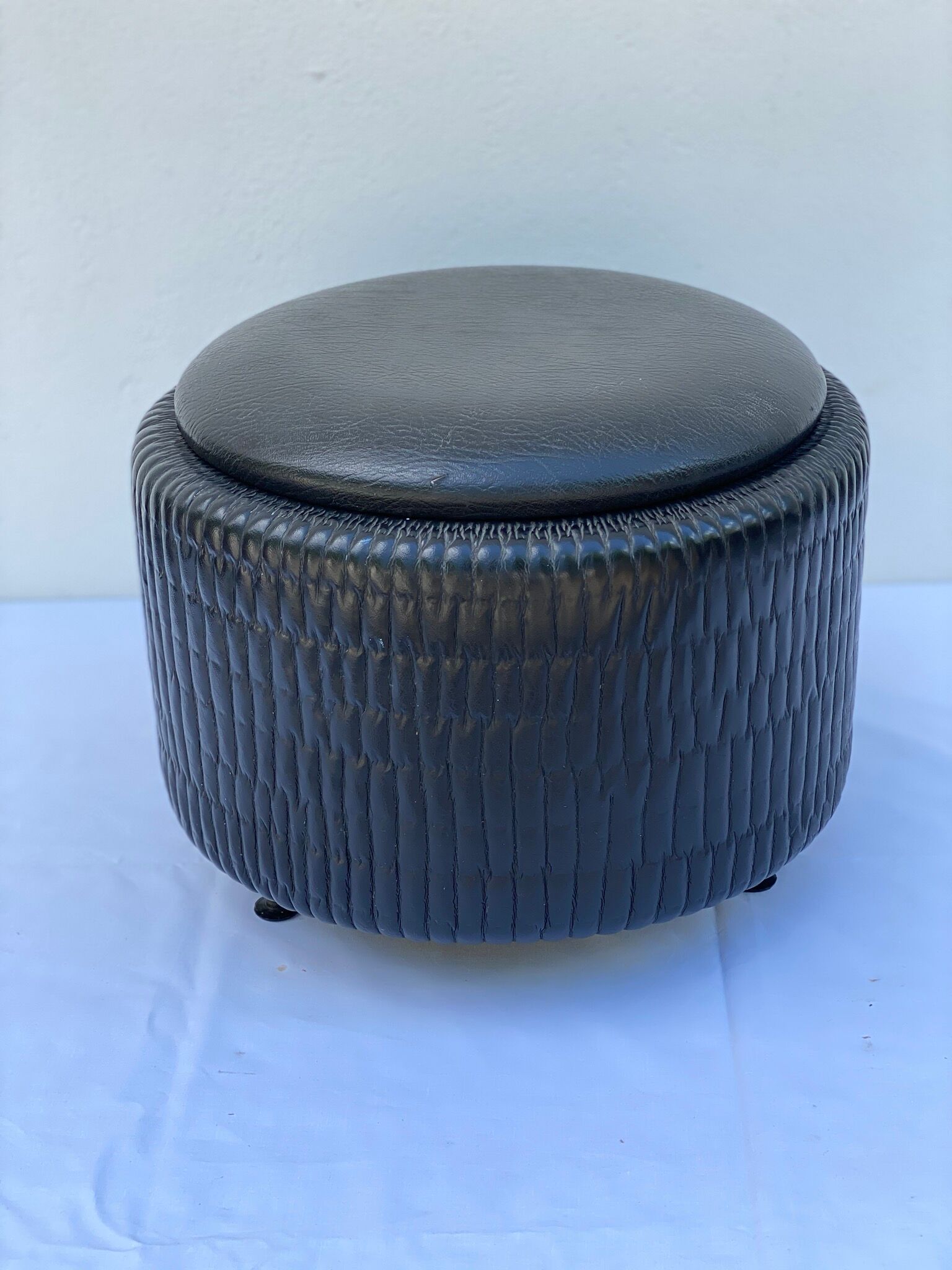 Peter's amsterdam black leatherette pouf 1950