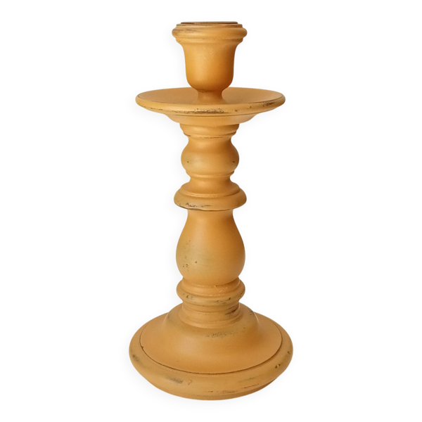Bougeoir vintage en bois jaune patiné