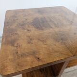 Art Decò coffee table from the 1930s, square in walnut burl