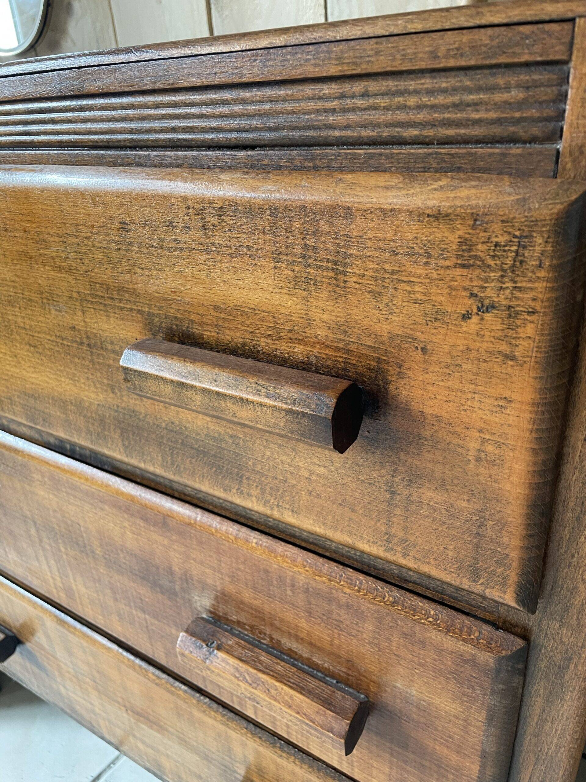 Vintage Art Deco chest of drawers