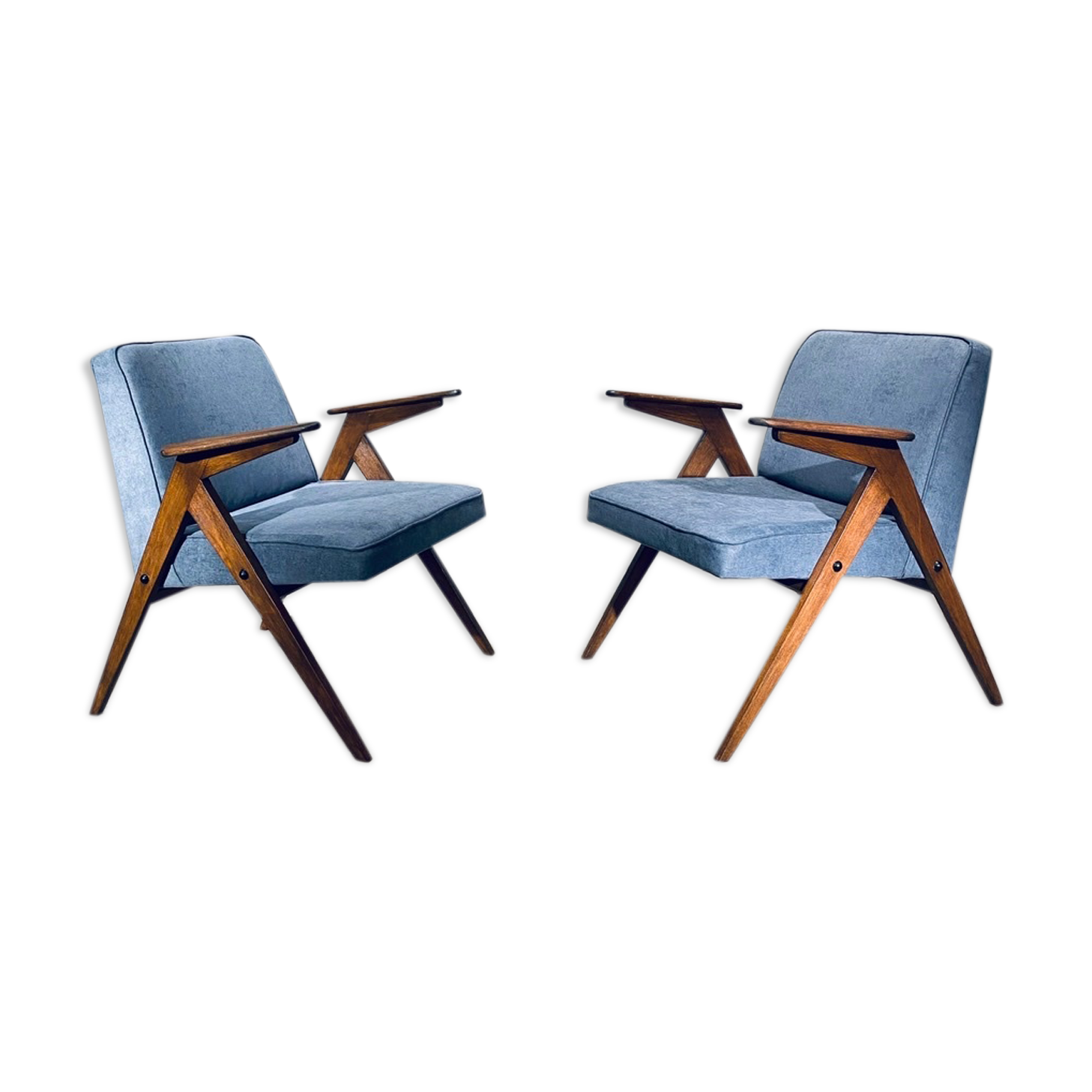Pair of vintage design armchairs 'Bunny' 60s