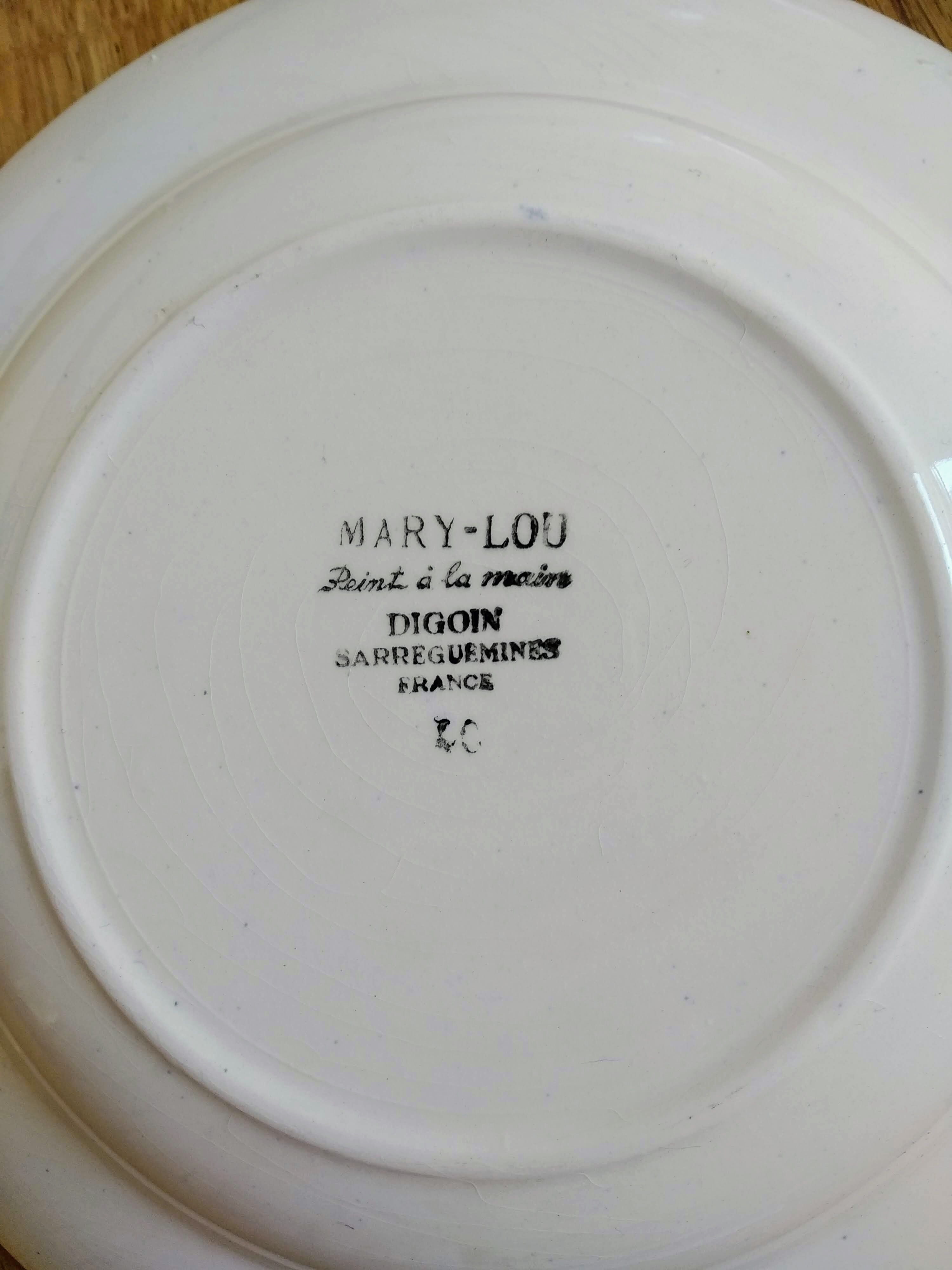 Mary-lou hollow plates