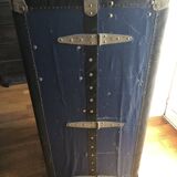 Old cabin trunk Transatlantiques