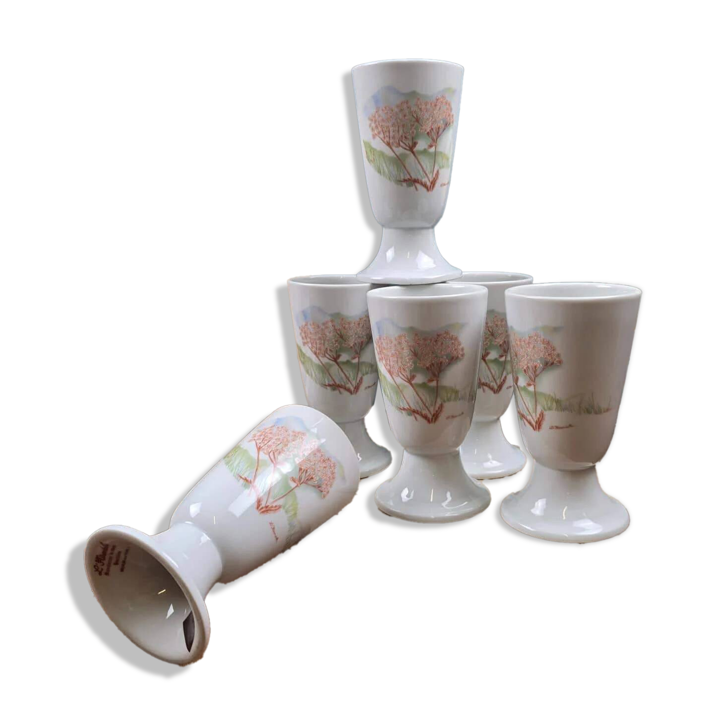 Set of 6 vintage porcelain mazagrans L'Hirondelle Ombellia, exclusive decoration.