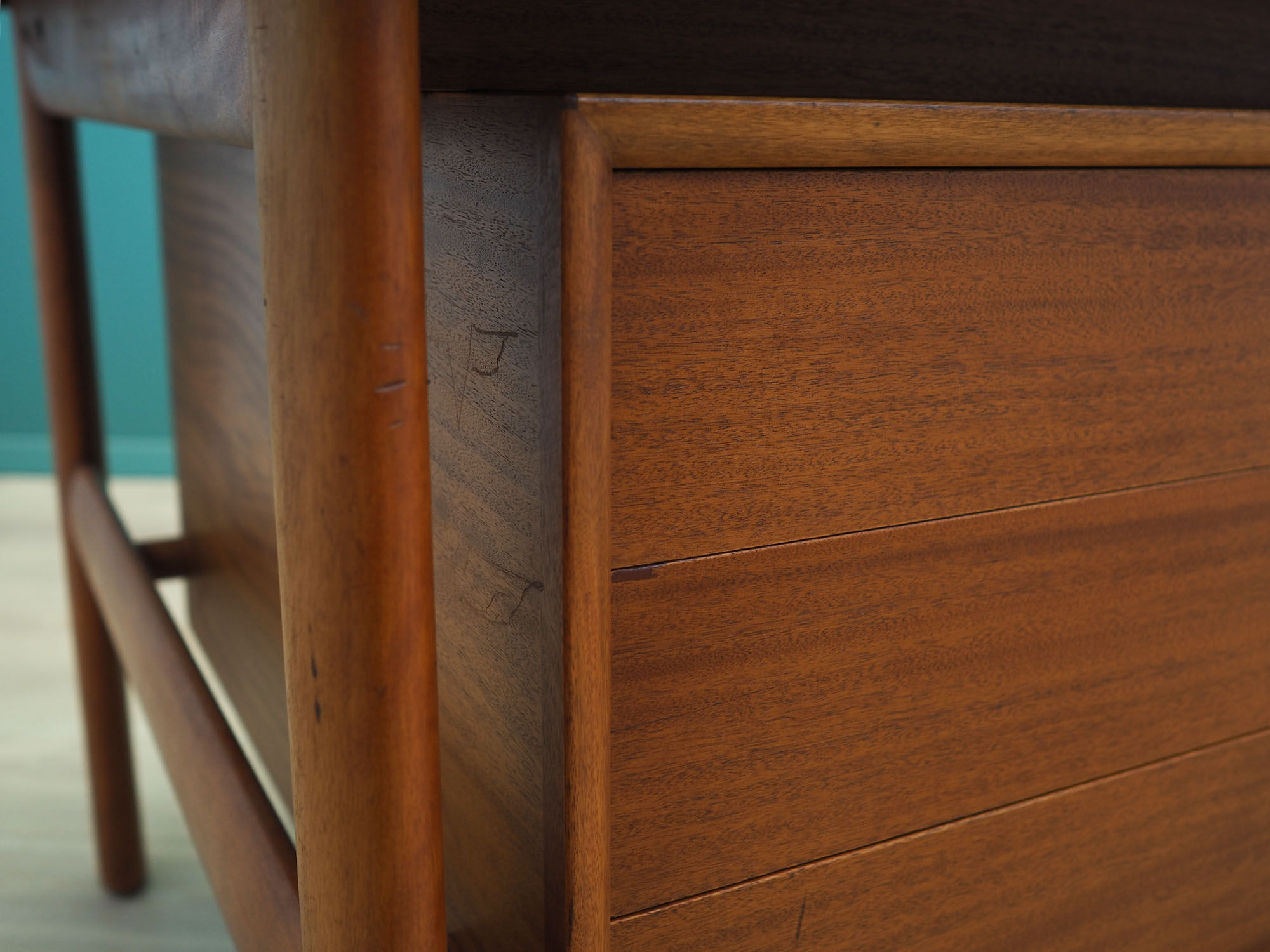 Mahogany desk, Danish design, 1960s, designer: Arne Vodder, production: Sibast