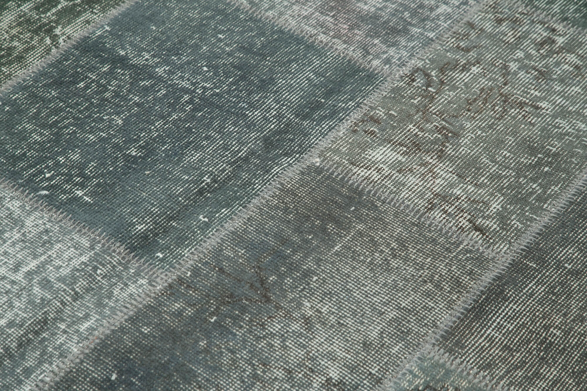 Hand-Knotted Turkish Vintage 170 cm x 245 cm Grey Patchwork Rug