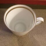 Hartporzellan coffee cups and saucers