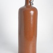 Bouteille en grès vernissé