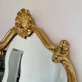 Miroir doré de style baroque Louis XV