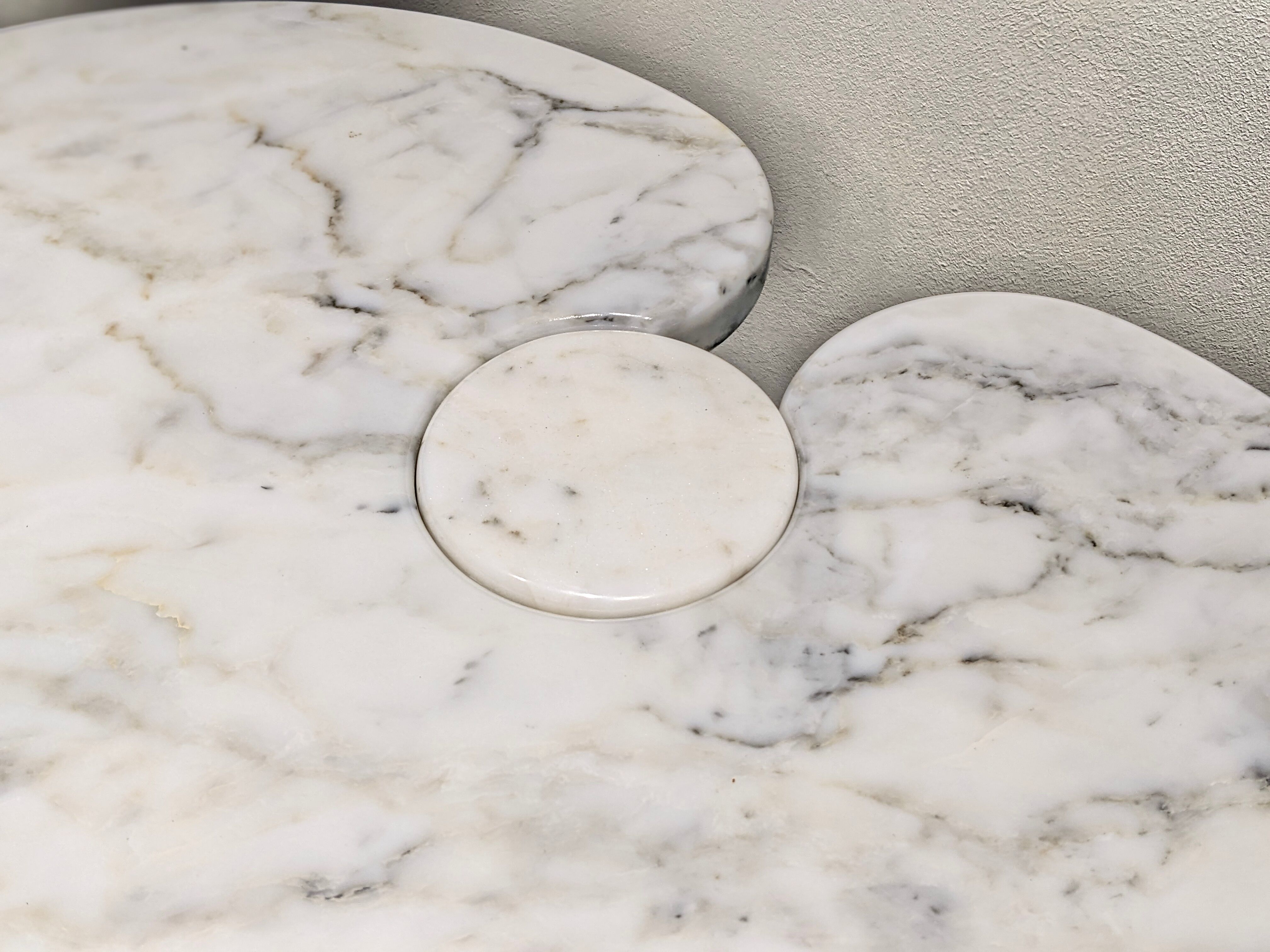 Pair of tables "Eros" by Angelo Mangiarotti for Skipper