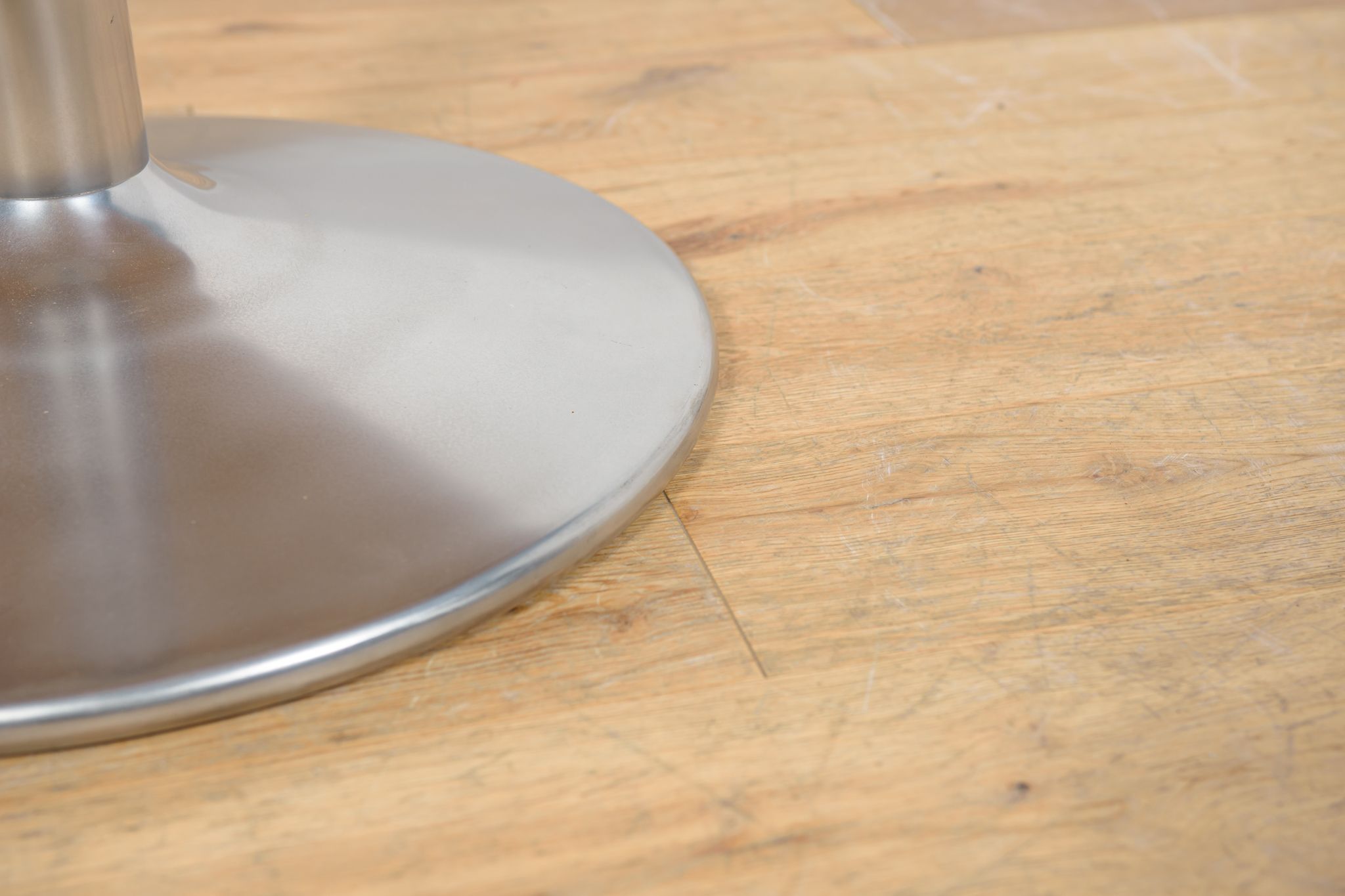 Mid-Century Oak Modern Round Dining Table, Denmark, 1970s