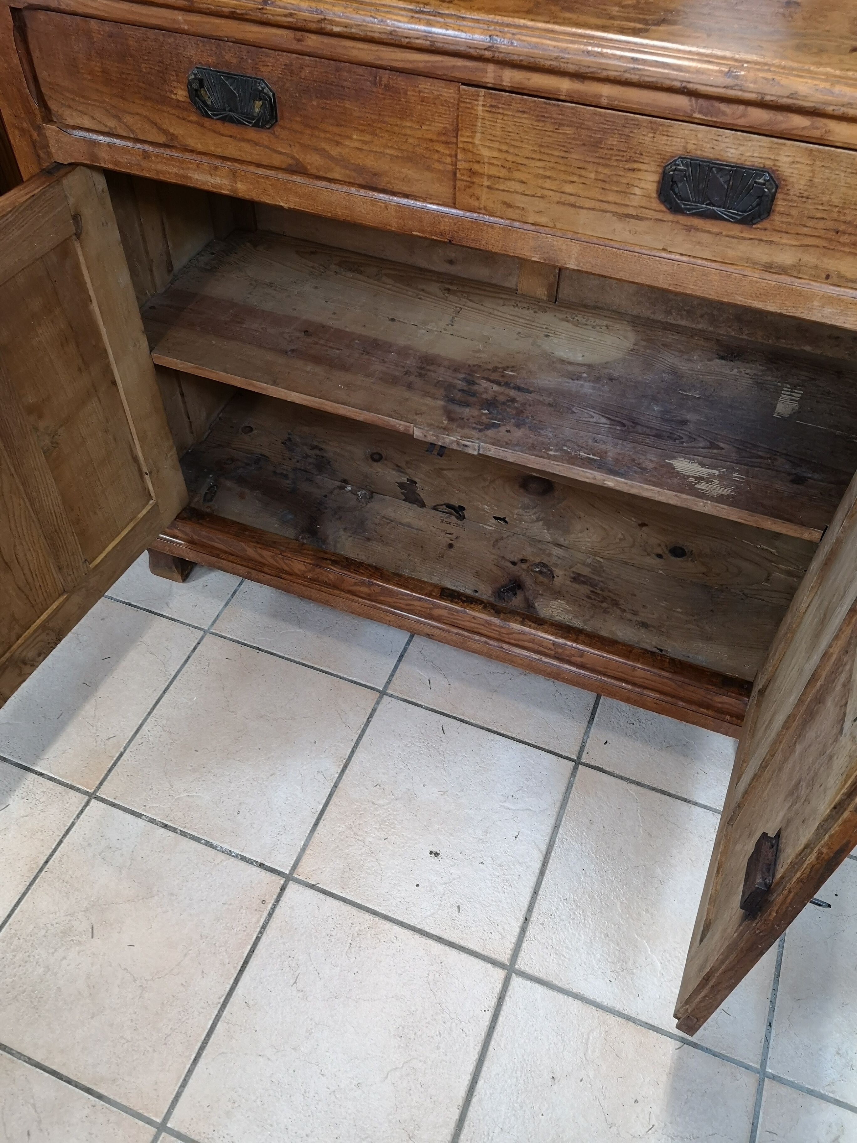 Kitchen buffet year 1930