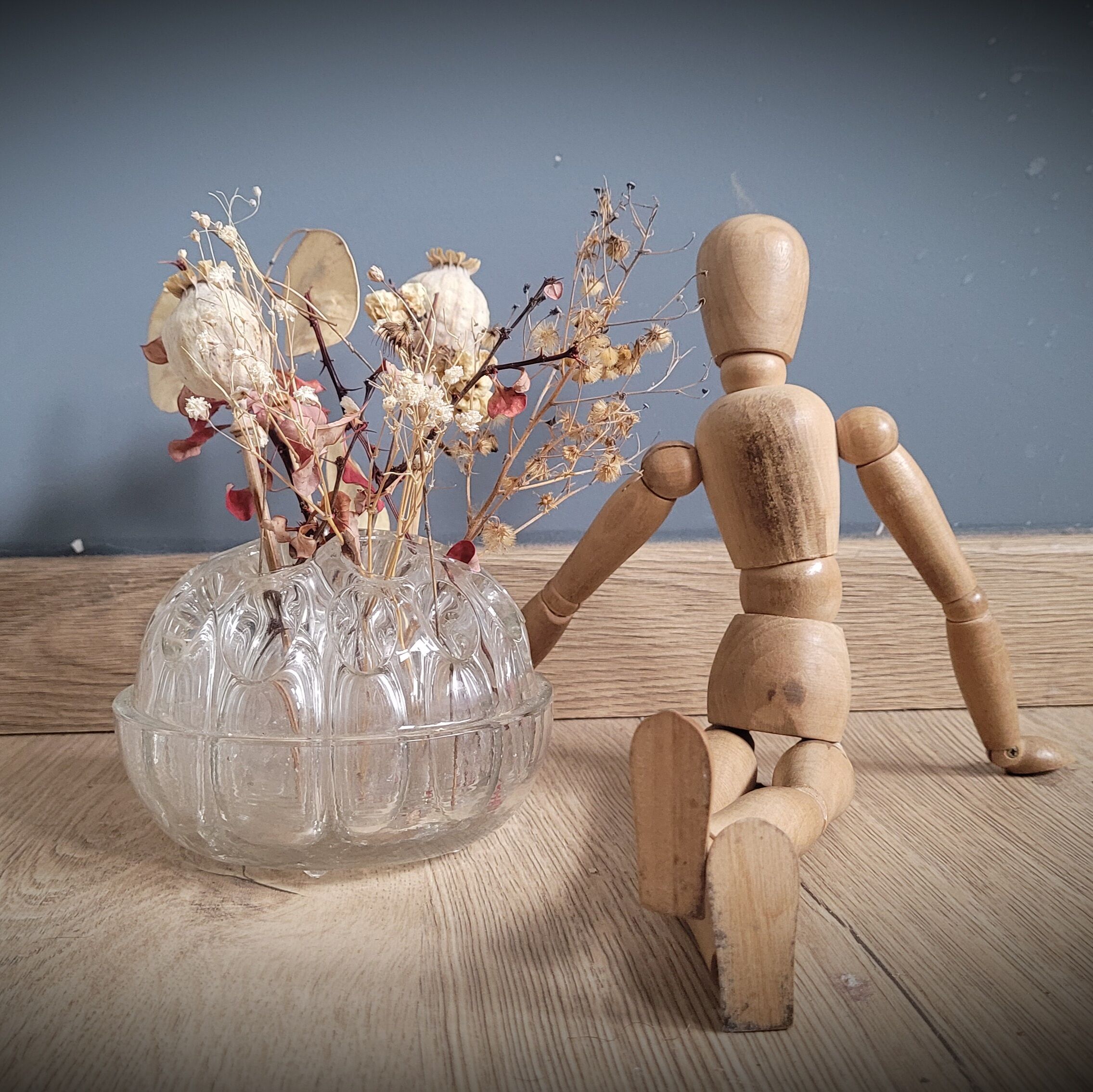 Flower spike 19 holes