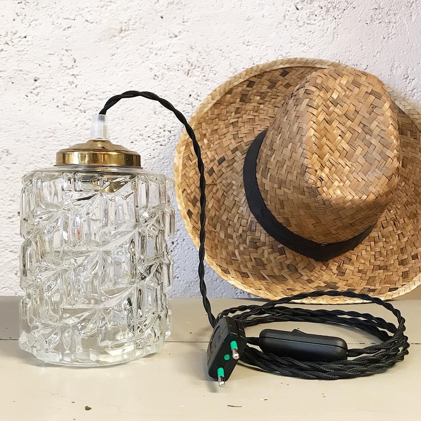 Vintage globe walker